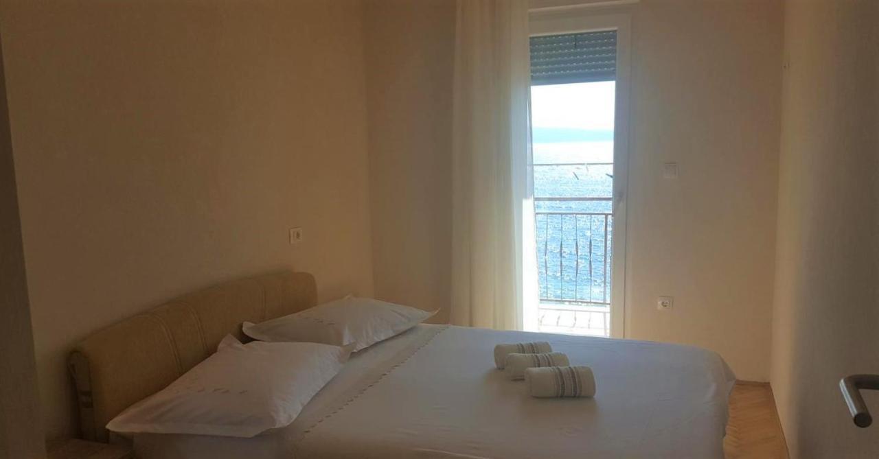 Adriatic Beach Suites Omis Bagian luar foto