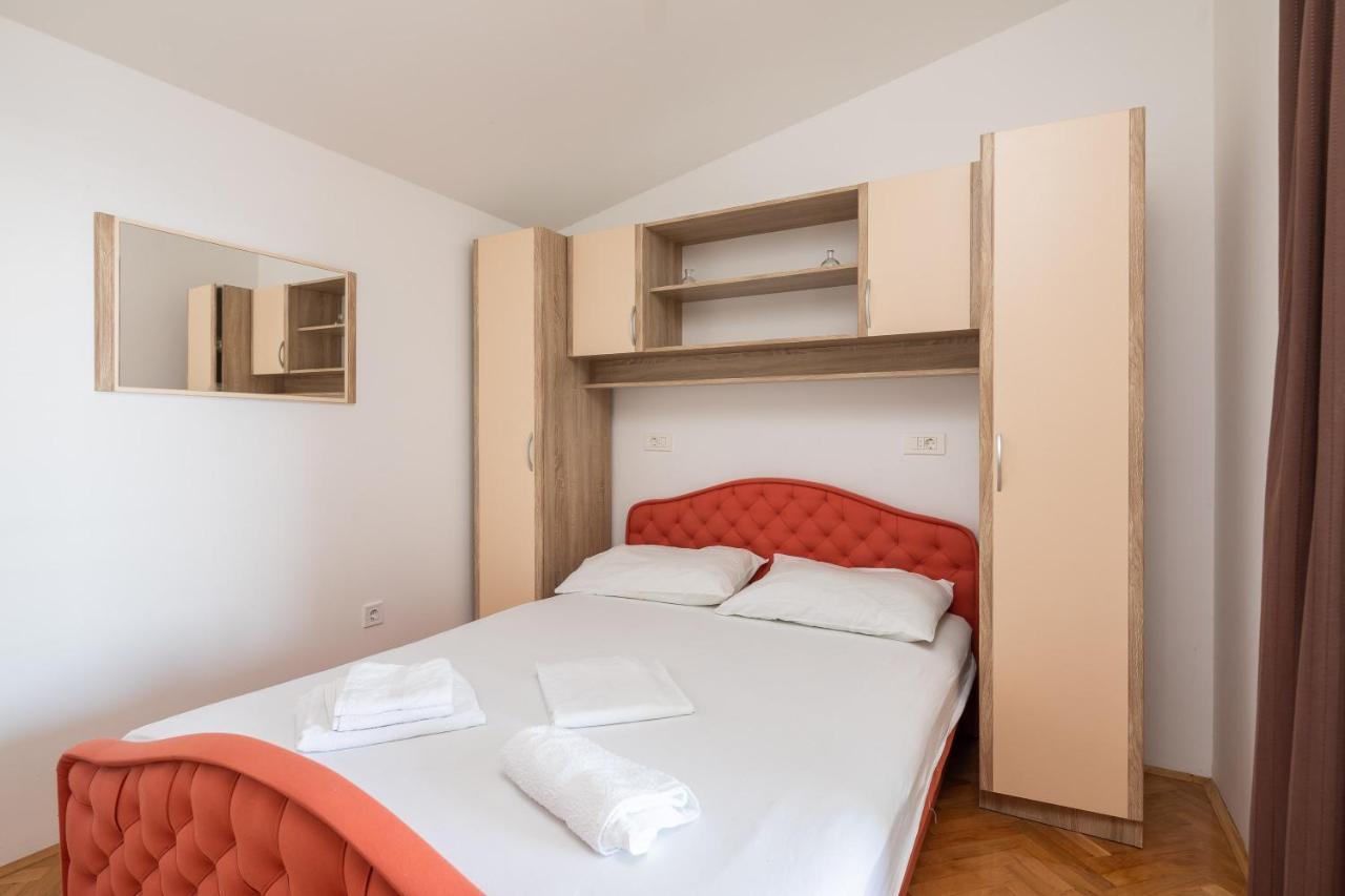 Adriatic Beach Suites Omis Bagian luar foto