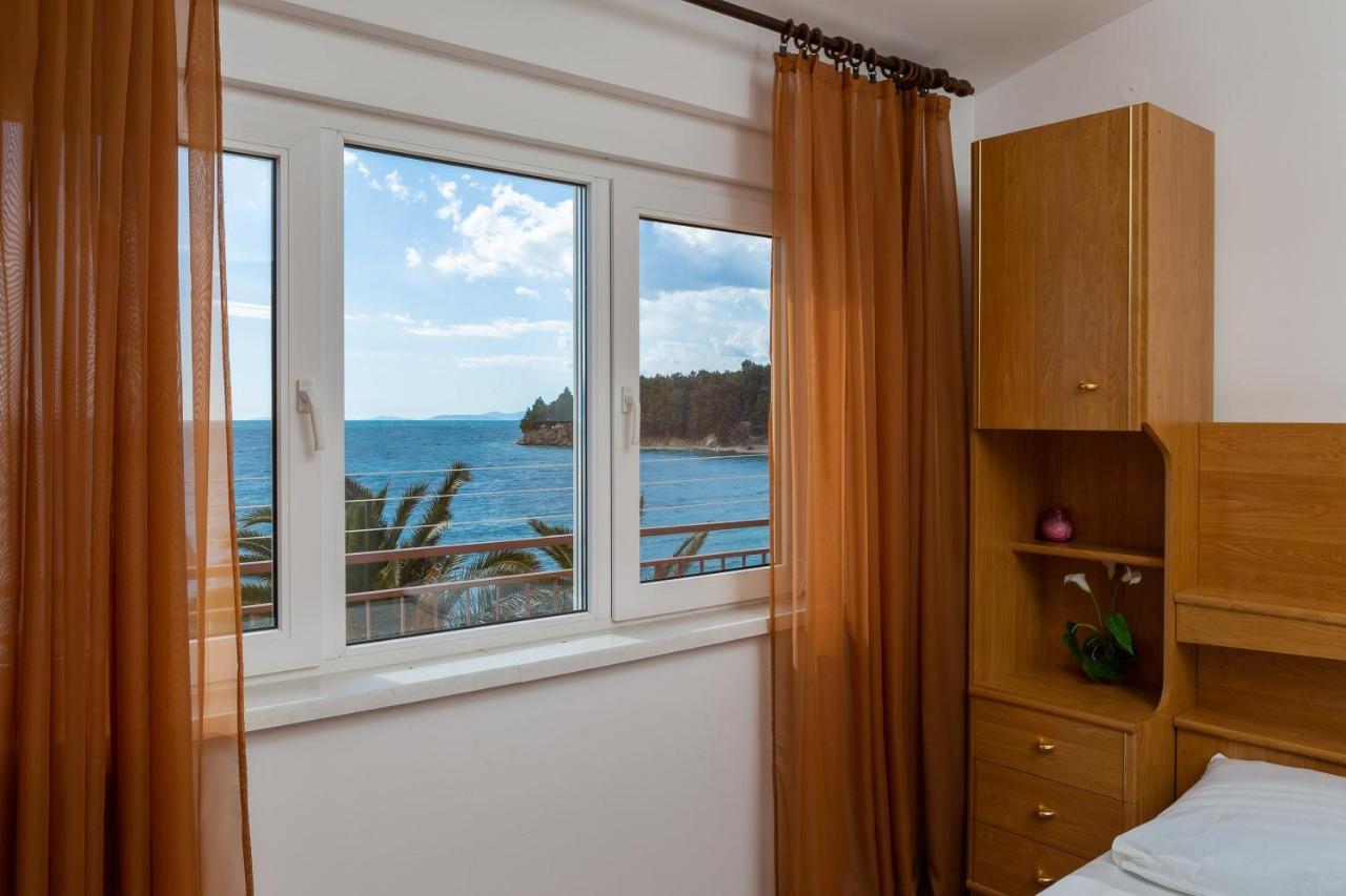Adriatic Beach Suites Omis Bagian luar foto